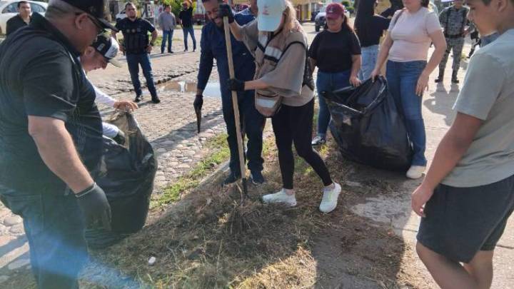 Más de 500 personas participan en jornada de limpieza en Mazatlán