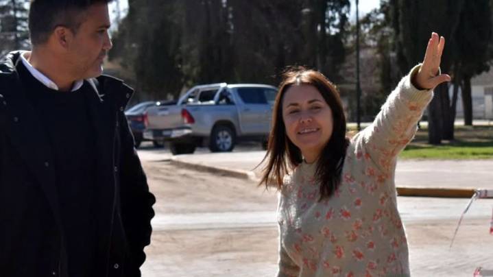 Carolina Basualdo cuestionó el centralismo y advirtió: “Necesitamos equilibrio fiscal con la gente adentro”