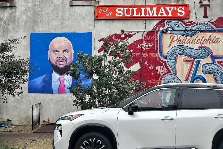 J.D. Vance is the star of a mocking Philly mural. I went to witness its glory.