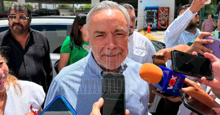 Va Morena por voz de minorías, reducción de costos y preservación de autonomía electoral
