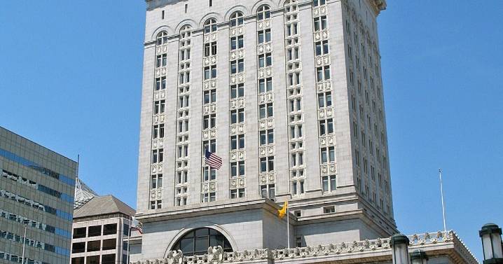 Oakland receives grant for beautification