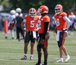 Inside the Browns’ QB competition: Why ‘precious’ first-team reps may keep Shedeur Sanders on the bench
