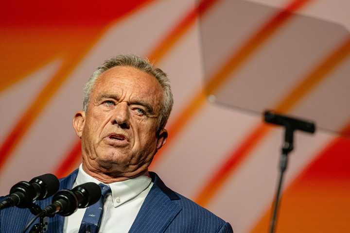 Robert F. Kennedy Jr. explains why he works out in jeans