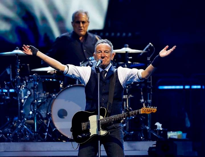 Springsteen sorprende con un tema inédito