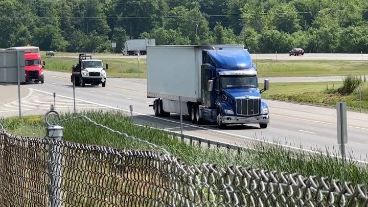 Trump administration halts issuing work visas for commercial truck drivers for review of screening protocols