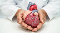 "Hay dos alimentos que te están matando": la alerta del cardiólogo Aurelio Rojas por esto que comemos todos
