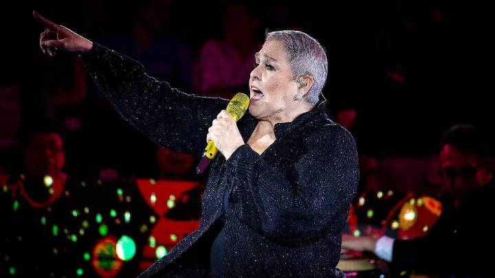 Lupita D’Alessio conquistó el Palenque