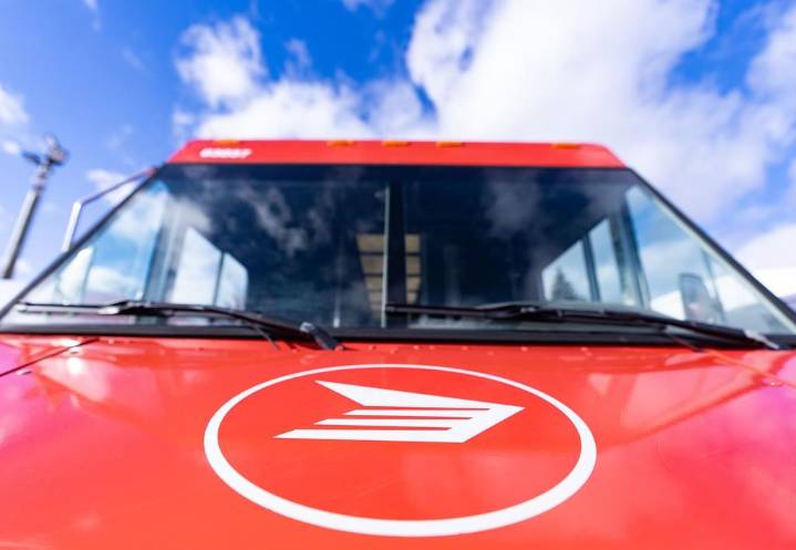 Negotiations between Canada Post, union delayed again