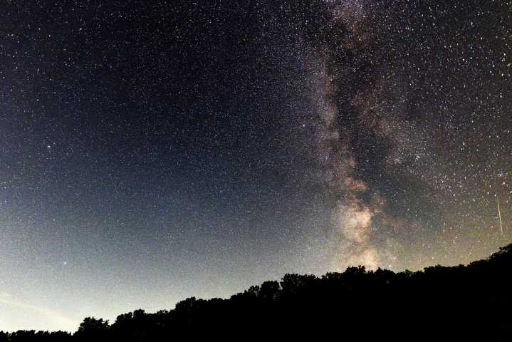 Perseids Meteor Shower Live Tracker: Peak Time, Locations to See Shower Tonight