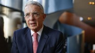 Ordenan libertad inmediata de Álvaro Uribe hasta que sea definida su sentencia