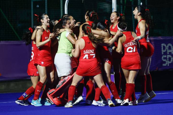 Chile femenino vence por penales a Uruguay y se queda con el bronce del hockey césped en los Panamericanos Junior