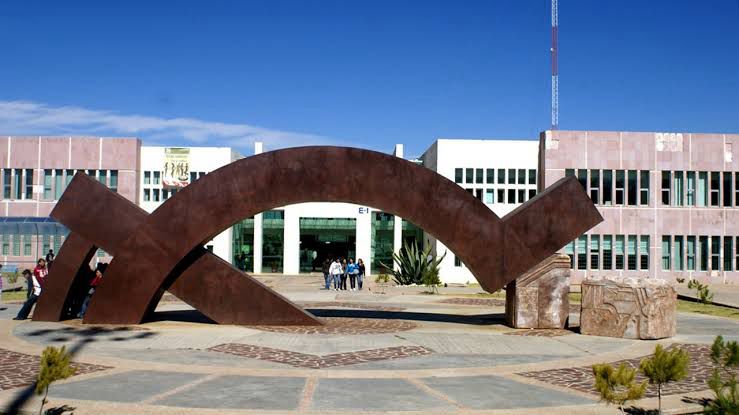 Retoman actividades escolares y administrativas en la BUAZ