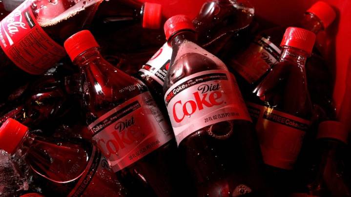 Diet soda rides its brand name's coattails, but its taste betrays it