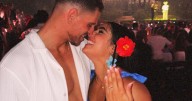 [VIDEO] De fanática a prometida: Le da el sí a su novio en pleno concierto de Bad Bunny en el Choli
