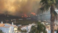 Decenas de incendios azotan España en plena ola de calor con miles de desalojados