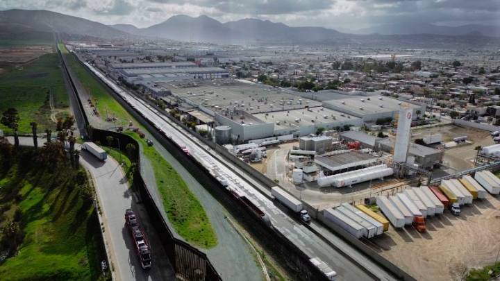 Trump announces agreement to pause higher tariffs on Mexico for 90 days