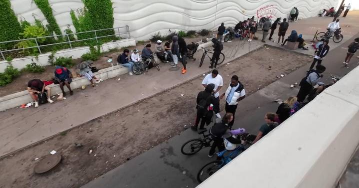 Minneapolis property owner says he has no plans to clear homeless encampment