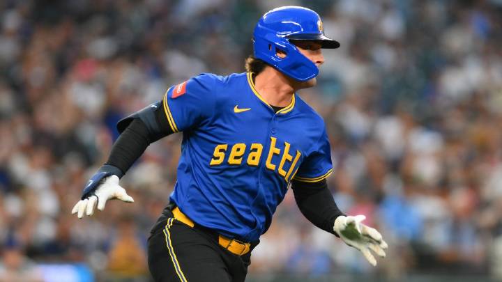 Cal Raleigh hits 42nd HR, Cole Young also goes deep as Mariners blank Rangers