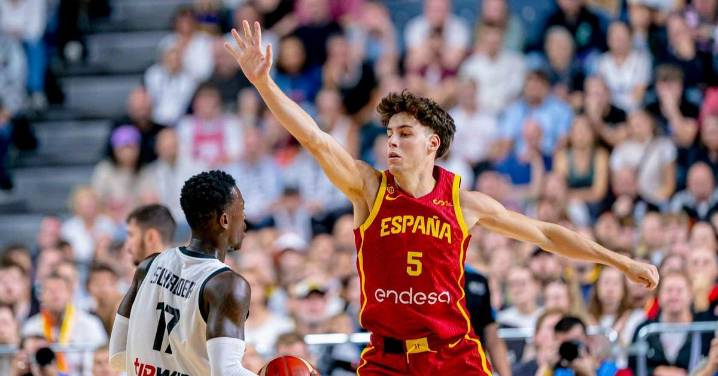 Saint-Supéry vuelve y derrota de España antes del Eurobasket