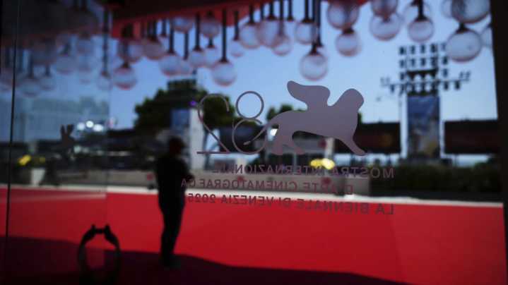 Festival de Cine de Venecia comienza mientras activistas buscan enfocar atención en Gaza