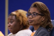 Divided Chicago school board hears plan for balancing budget