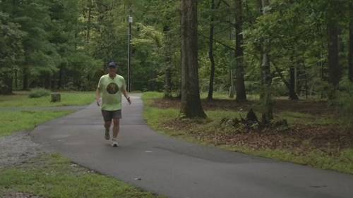 Running addict, Tom Carr,  keeps logging miles at 75-years-old, preparing for ultramarathon