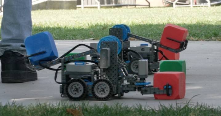 California lottery funds support STEM education in Lamont schools