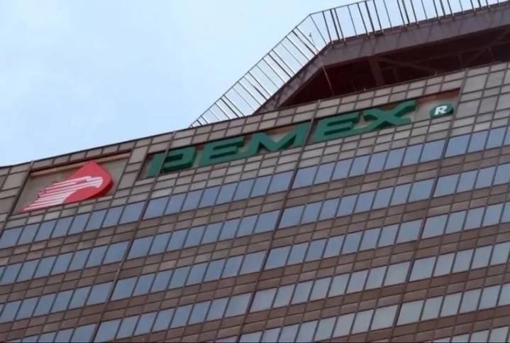 Afectará el recorte de Pemex a profesionistas y técnicos: sindicato