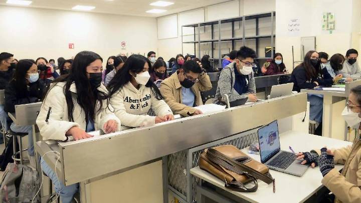 BUAP invita a sus estudiantes a tramitar el seguro facultativo, este es el proceso