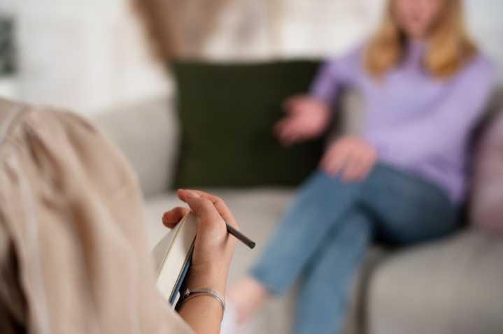 La salud mental, un creciente desafío para las iglesias evangélicas hispanas en EEUU