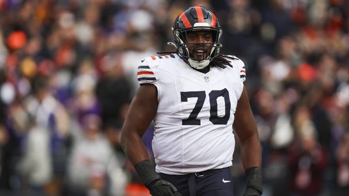 Bears want someone to "make it clear" they're best choice for left tackle