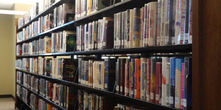 9 library books restricted at Beaufort Board of Education meeting