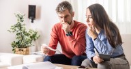 Sinister note from neighbour leaves couple terrified hours after moving in