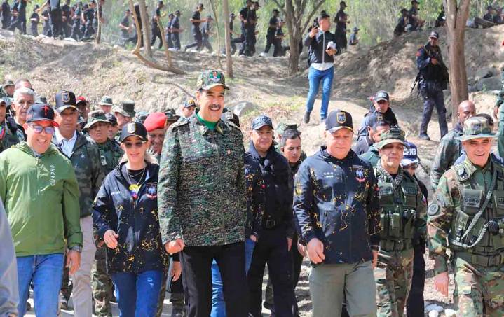 Presidente Maduro clausura II curso de Operaciones Especiales Revolucionarias