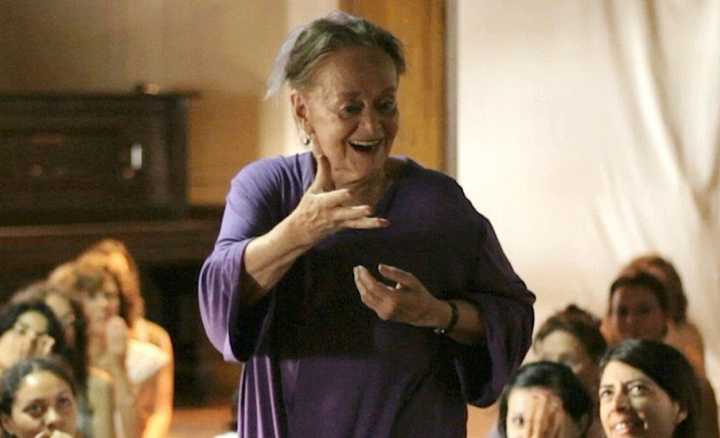 Presentan “La palabra en la danza”