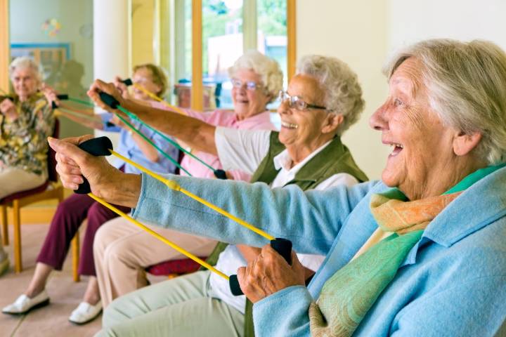5 hábitos de tu vida que debes mejorar para ser más feliz a los 65 años