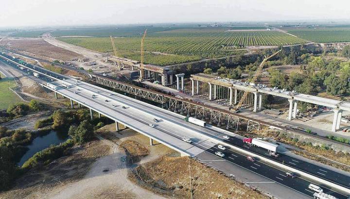 California high-speed rail may lose $4 billion. Should it continue?