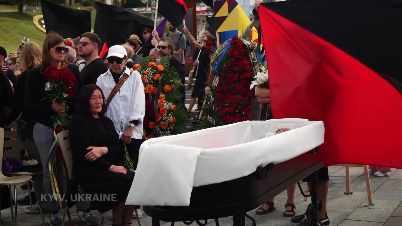 Kyiv farewell ceremony for Ukrainian artist and soldier killed on frontline