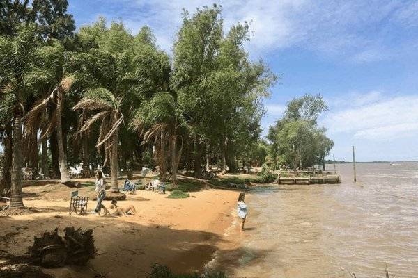 Este pueblo bonaerense tiene playas y parrillas para desconectarse de la rutina: se encuentra a 1 hora de CABA si planeas una escapada