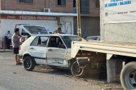 Se pasa el alto y provoca aparatoso accidente en Saltillo
