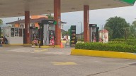 Falta de combustible obliga a gasolineras de Huixtla a suspender servicio