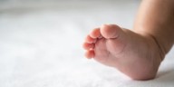 Joven de 17 años habría asesinado a su hijo recién nacido en Antioquia: esto se sabe