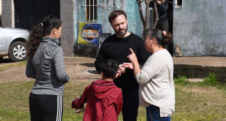 Vecinos del barrio Pancho Ramírez participaron de «jornada de acceso a programas municipales»