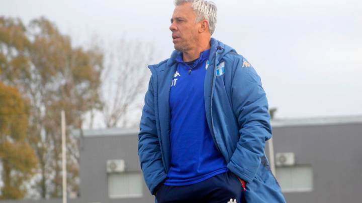 Torneo Clausura: Atlético Tucumán rescató un punto agónico en Junín