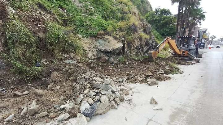 Provocan lluvias desgajamiento del cerro de la Nevería