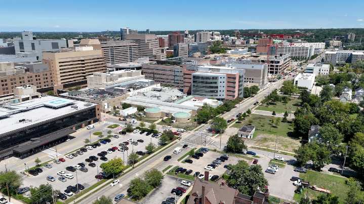 Cleveland Clinic expands global network with Croatian cancer hospital