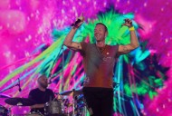 Chris Martin anunció qué va a pasar con la "kiss cam" de Coldplay tras los escándalos