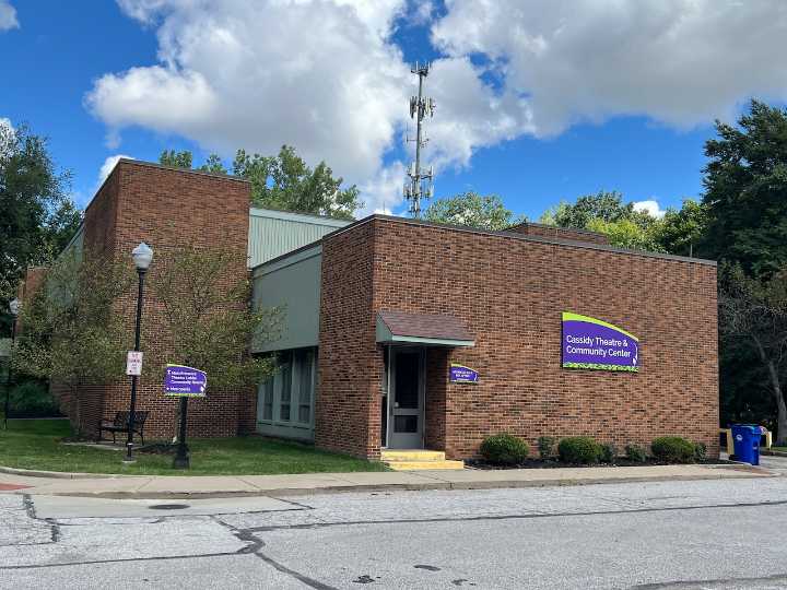 Stressed out? Parma Heights hosting UH art therapy sessions at Cassidy Theatre