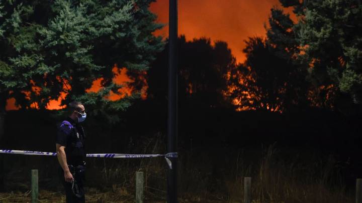 Incendios en España, en directo muere el hombre que resultó herido grave en el incendio en Tres Cantos (Madrid)