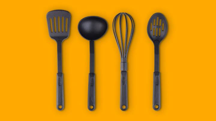 Aviso importante por estos utensilios que tenemos todos en la cocina: deshazte de ellos cuanto antes